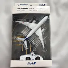 ANA787 DREAMLINER トーイングトラクター