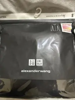 ユニクロ アレキサンダーワン