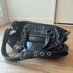 【miumiu】ミュウミュウ ショルダーバッグ black