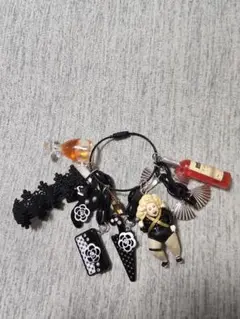 渡辺直美 チャームのアクセサリー