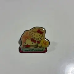 ハローキティ サンリオピューロランド 15周年ピンバッジ