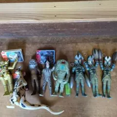 ウルトラマン　怪獣　 フィギュア 　8体セット