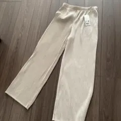 UNIQLO ストレートパンツ Sサイズ