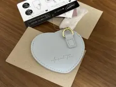 Appel Toi 缶バッジホルダー ライトブルー