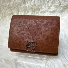 人気✨ロエベ　三つ折り財布　茶　トライフォールド　本革