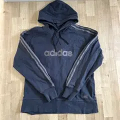 アディダス　adidas 黒パーカー