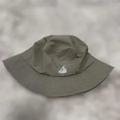 Item thumbnail for item c907d5ca-b3ba-4448-a00a-7bd697f22fda