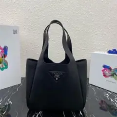 PRADA ブラック トートバッグ