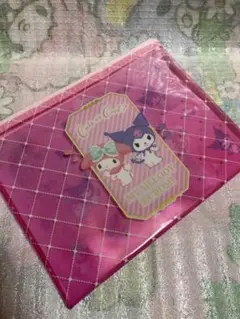 マイメロディ　クロミ　フラットポーチ　サンリオ　マイメロ　クロミちゃん