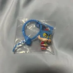 クレヨンしんちゃん　カラフルマルチチャーム　アクション仮面　ガチャガチャ