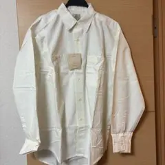 ホワイト 長袖シャツMサイズ