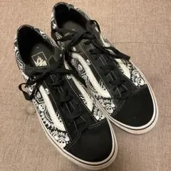 VANS スカル ペイズリー柄 スニーカー