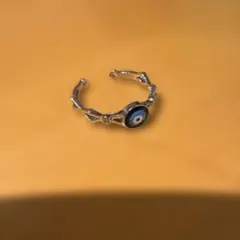 Item thumbnail for item e59851c3-b544-4ce0-8013-2dee1a9d6d33