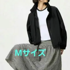 ユニクロ　ウィンドプルーフスタンドブルゾン