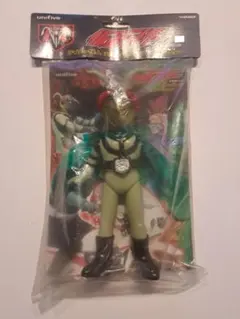仮面ライダー 東映レトロソフビコレクション かまきり男 ミニソフビ付