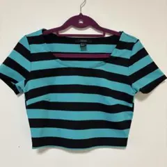 FOREVER 21 ボーダー クロップド丈 半袖Tシャツ