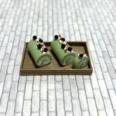ハンドメイド　ミニチュアスイーツ　抹茶ロールケーキ　トレー