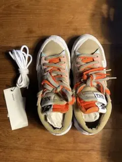Nike sacai スニーカー ベージュ/オレンジ
