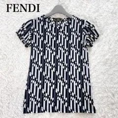 FENDI フェンディ 幾何学模様 ズッカ柄 半袖Tシャツ カットソー 42のサムネイル