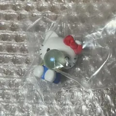 きらっととんでいけしゃぼん玉　がちゃ　ハローキティ