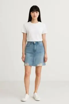 ライトブルーダメージデニムスカート