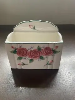 マリーアンベイカー　小物入れ　ナプキン入れ　薔薇　ハガキ入れ