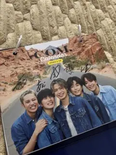 コムドットカレンダー直筆サイン入り 直筆サイン入り】コムドット卓上カレンダー 2024 - メルカリ