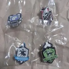 ツイステッドワンダーランド 寮章ピンバッジ セット