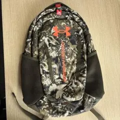 未使用アンダーアーマー　レディーリュックサック　黒迷彩 : Under Armour 大人用 ハーフタイム バックパック (007