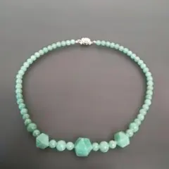 Item thumbnail for item bc9498e4-efc7-4d70-a269-875f79c6a416