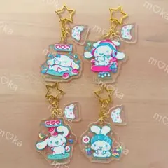 ファミリーマート限定 シナモロール アクリルキーホルダー シナモン サンリオ