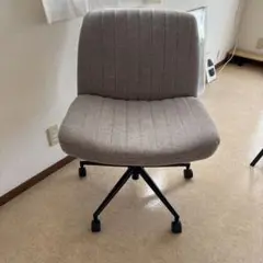ワイド65cm あぐらがかけるデスクチェア