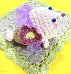 ハンドメイドかぎ針編み♡薄ピンクのあざらしちゃん♡編みぐるみ♡ストラップのサムネイル