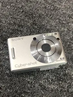 SONY Cyber-shot DSC-W30 デジタルカメラ　シルバー　箱付き Sony Cyber-shot DSC-W30 6.0MP Digital Camera - Silver for