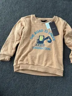 イラスト付きベージュトレーナー 100cm 新品未使用タグ付き