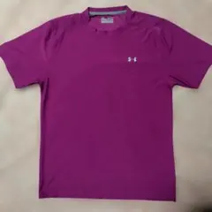 Under Armour Tシャツ MD　ワインレッド(画像1)　サイズ表参照