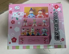美品】 不二家 ペコポコひな壇 雛人形 セット ペコちゃん - メルカリ