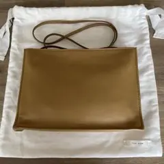 THE ROW TO GO CROSSBODYのサムネイル
