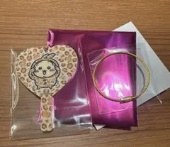 ちいかわ　トレーディングミニミラーキーホルダー　うさぎ