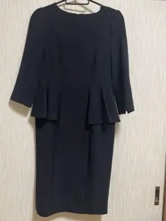 ルイルエブティック　ペプラムワンピース