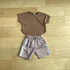 100㎝　ブラウンTシャツとショートパンツセット