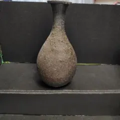 備前焼 陶器 花瓶 徳利型 鉄釉 焼締 一輪挿し - メルカリ