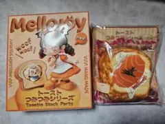 Mellojoy トーストつみつみシリーズ ごろごろサーモン スクイーズ