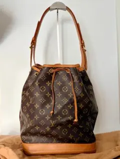 Louis Vuitton モノグラム バケットバッグ M42224 ノエ　GM