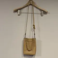 ジャンニキアリーニ カミッラ　レザー ミニバッグ ショルダー　スマホショルダー