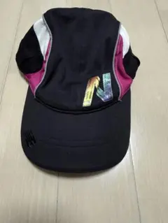 New Balance ランニングキャップ ブラック ピンク