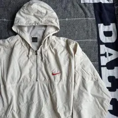 NIKE ナイロンジャケット