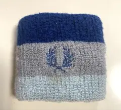 フレッドペリー　リストバンド シミあり