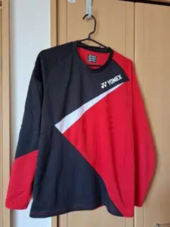 YONEX 長袖ウォームアップウェア M 黒/赤