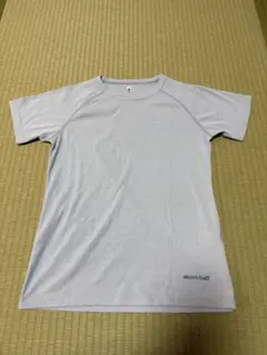 mont-bell Mサイズ 水色Tシャツ レディースMサイズ